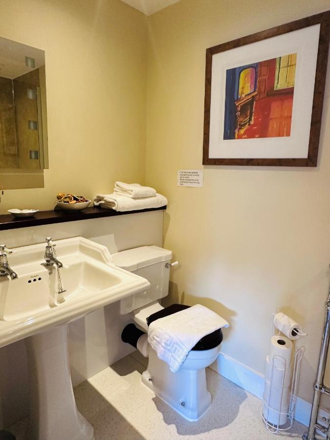 Porters Coffee Shop And B&B Helmsley Ngoại thất bức ảnh